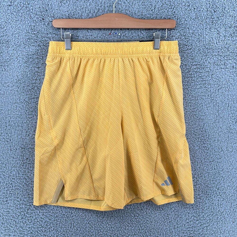 Adidas Mesh Orange 9” Training Shorts Men's Sz Medium NWT‎